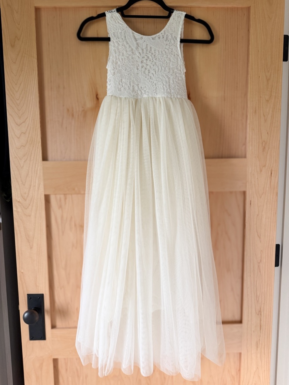 Ivory Lace Tulle Dress | Flower Girl or Special Occasion | Size 9–10